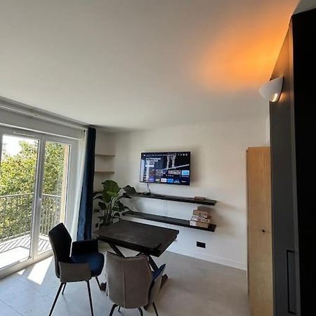 Studio A Courbevoie 92 Extérieur photo