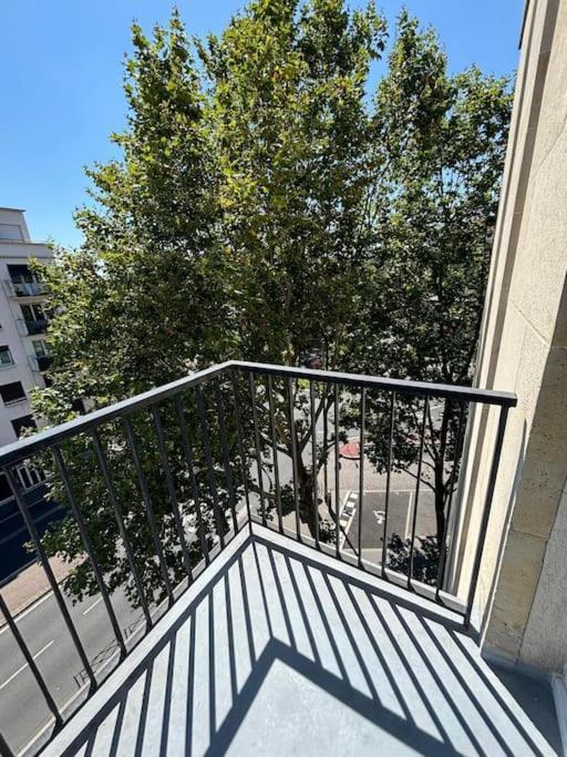 Studio A Courbevoie 92 Extérieur photo